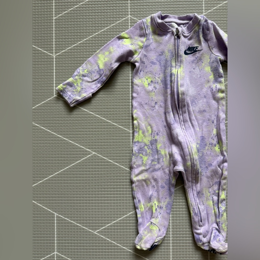 Nike|Baby girl Purple & Green One Piece,long sleeve footies in marbled pattern•